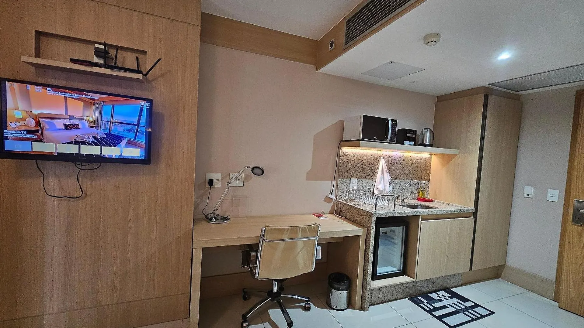 C913 Flat No Hotel Cullinan Bsb Area Central Brasilia Apartment